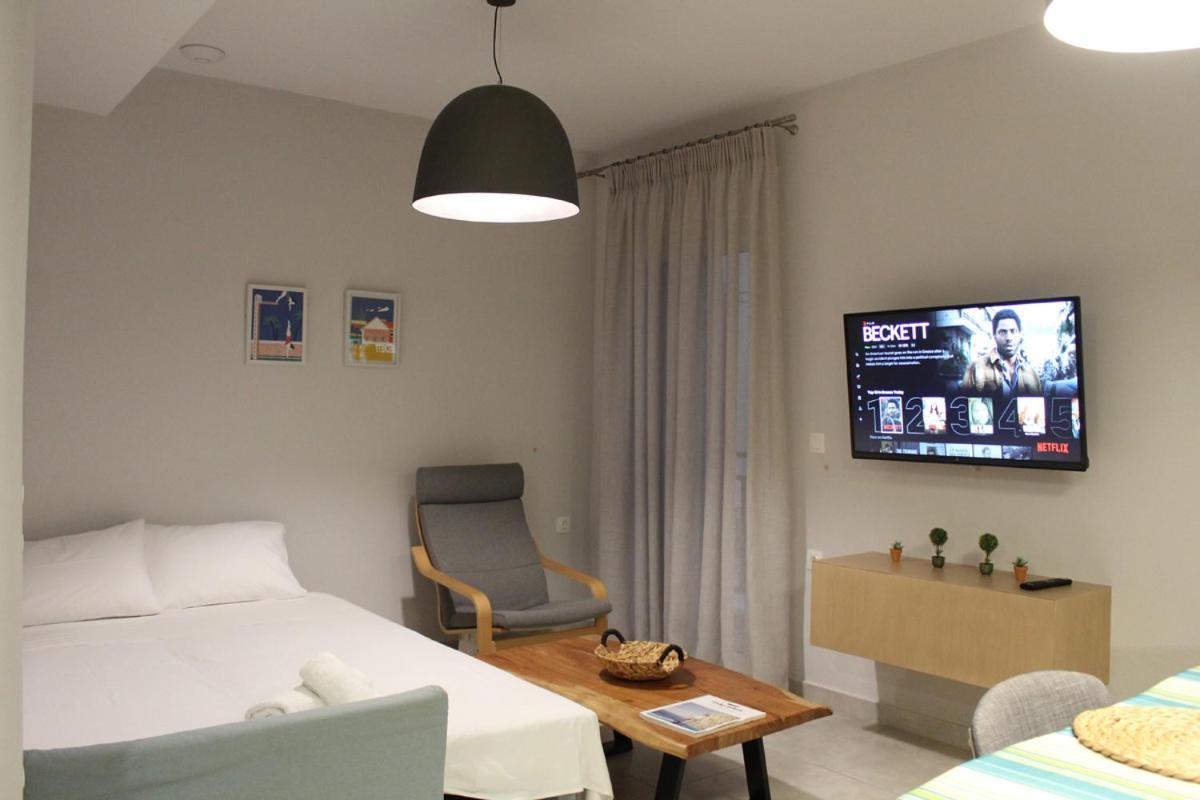 Plession Apartment ザキントス エクステリア 写真