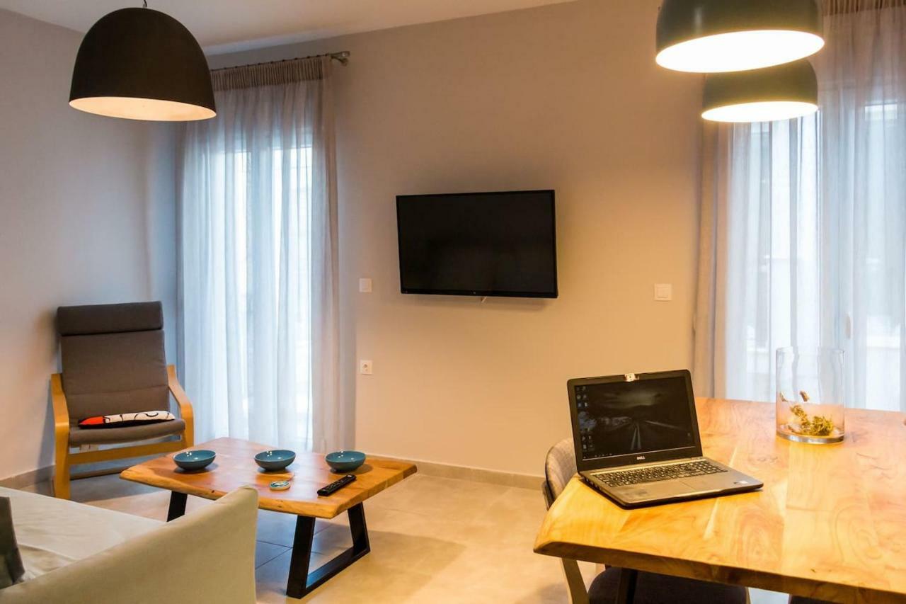 Plession Apartment ザキントス エクステリア 写真