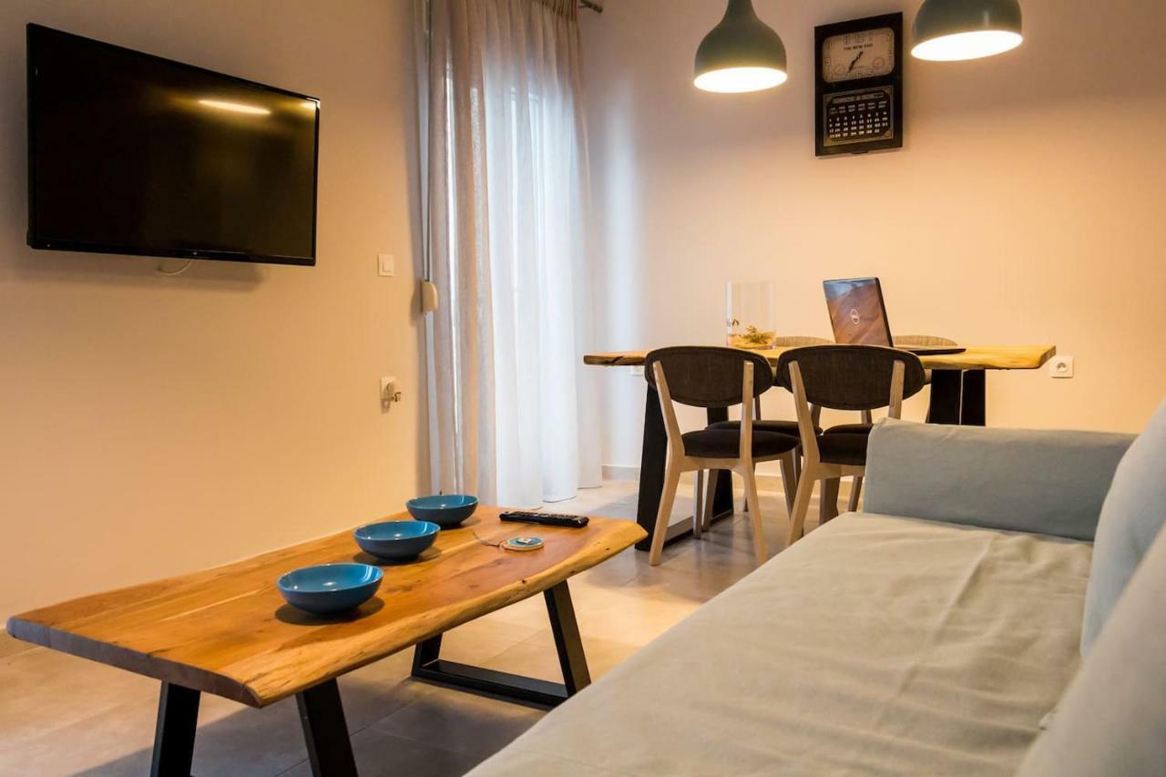 Plession Apartment ザキントス エクステリア 写真